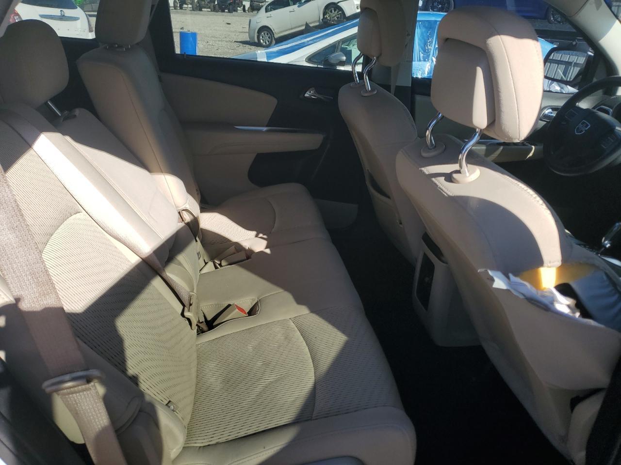 2011 DODGE JOURNEY