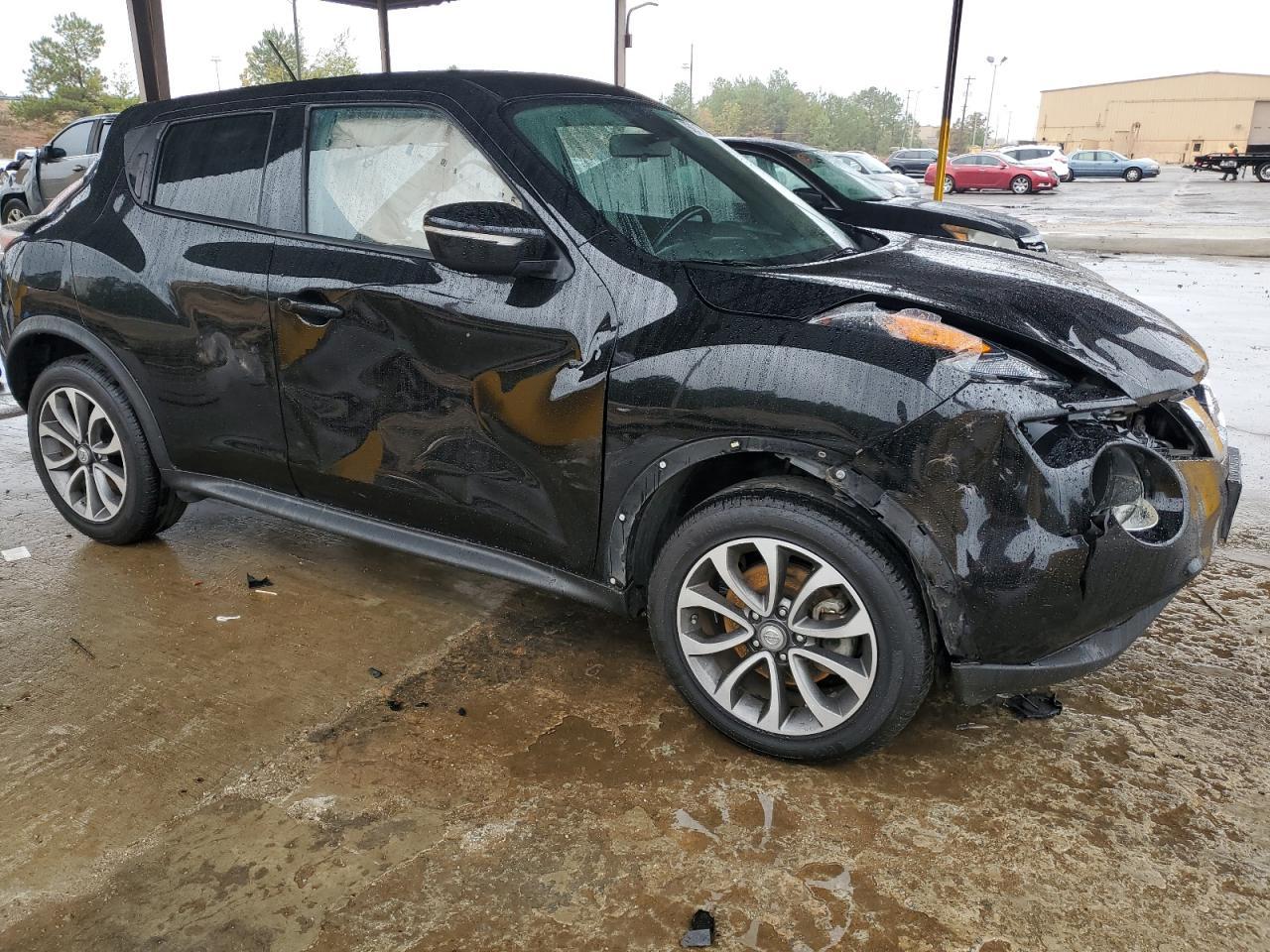 2017 NISSAN Juke