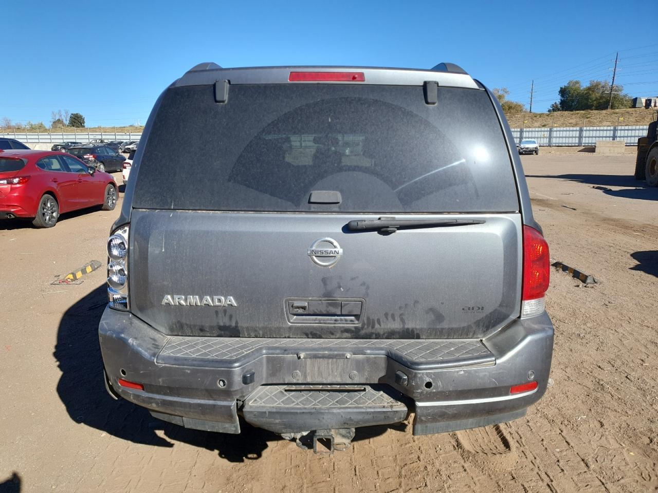 2013 NISSAN Armada