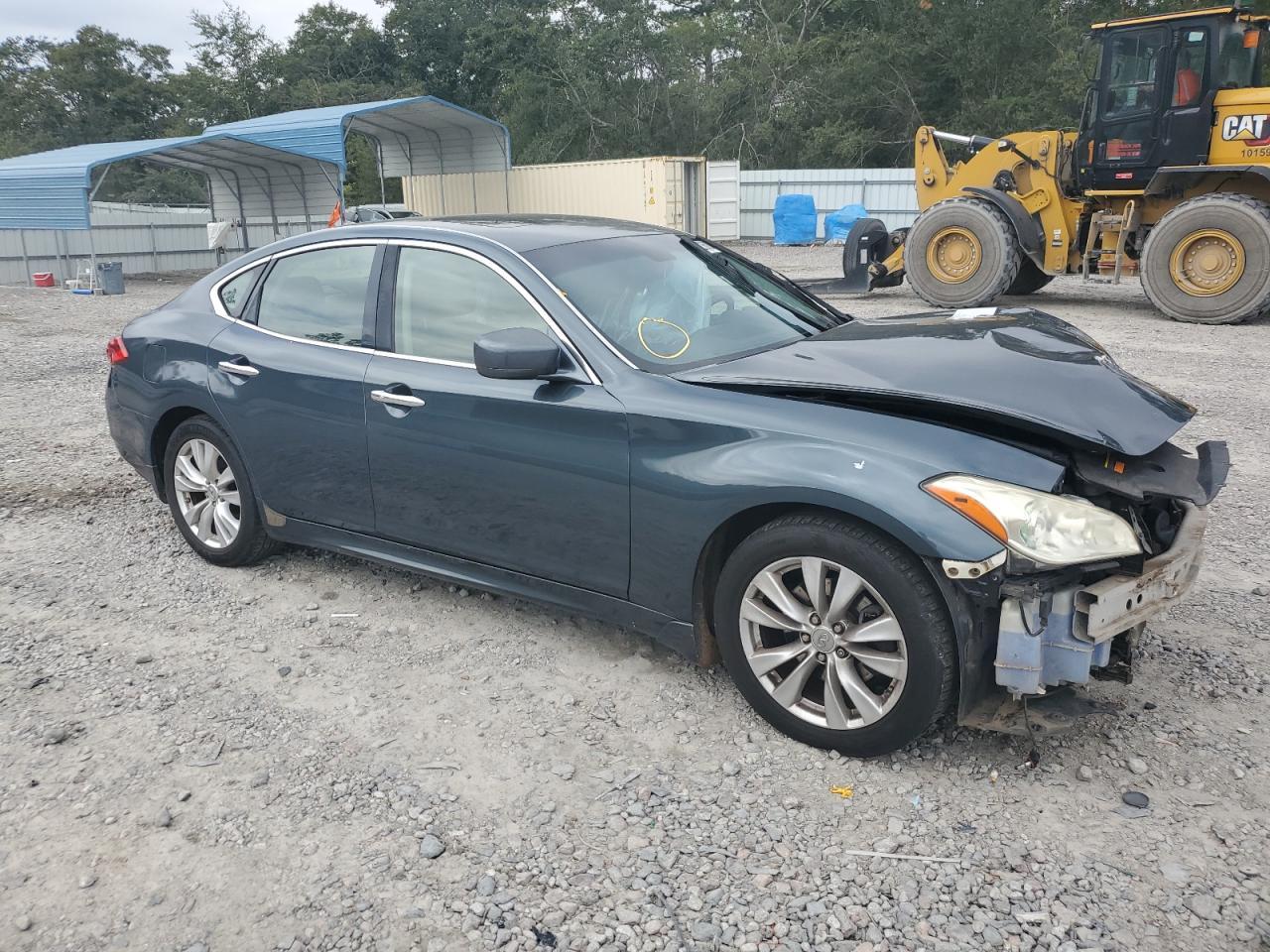 2011 INFINITI M37