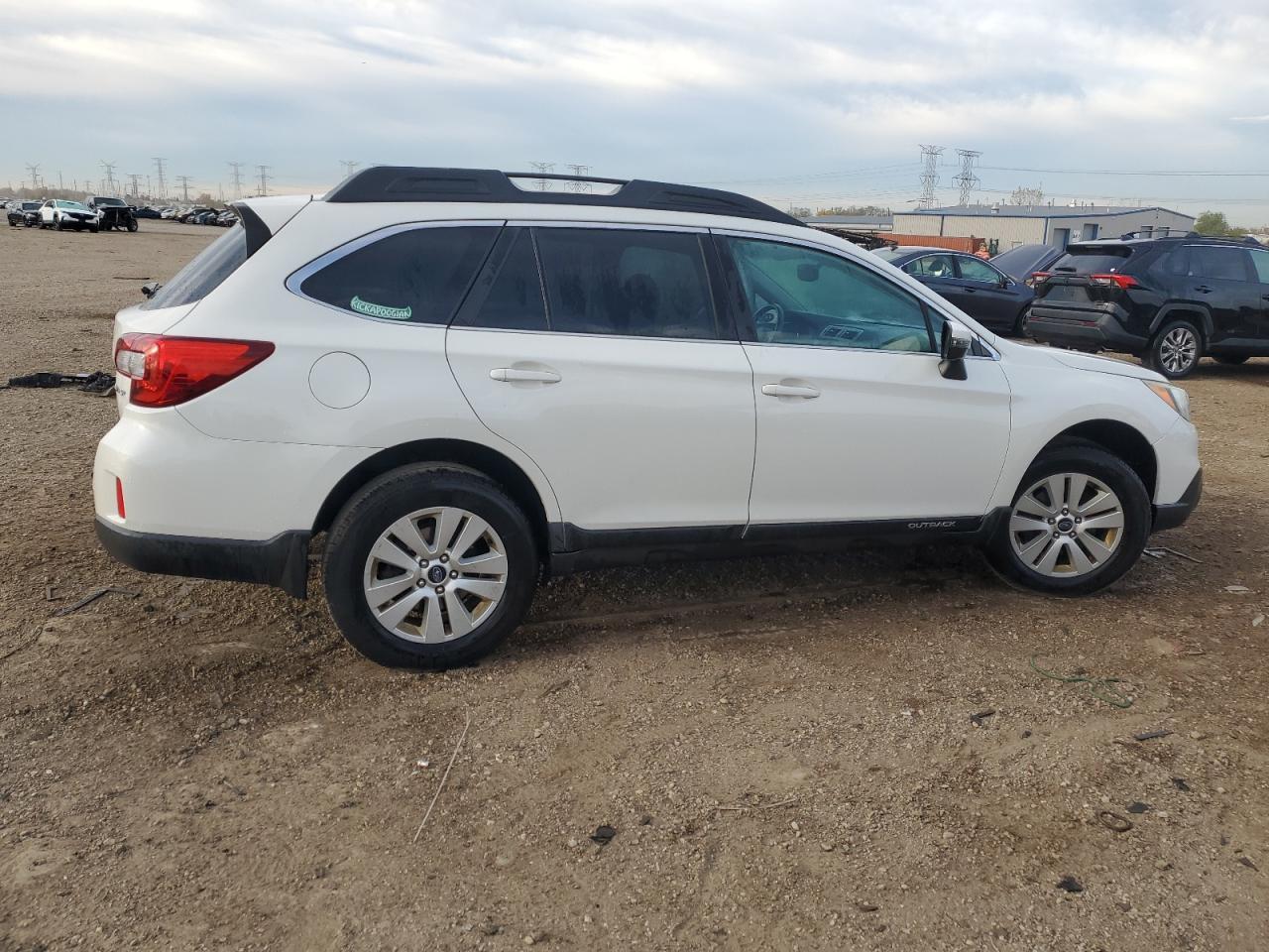 2015 SUBARU Outback