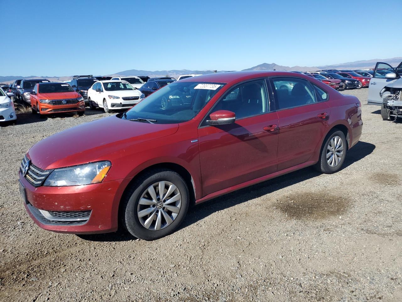 2015 VOLKSWAGEN Passat