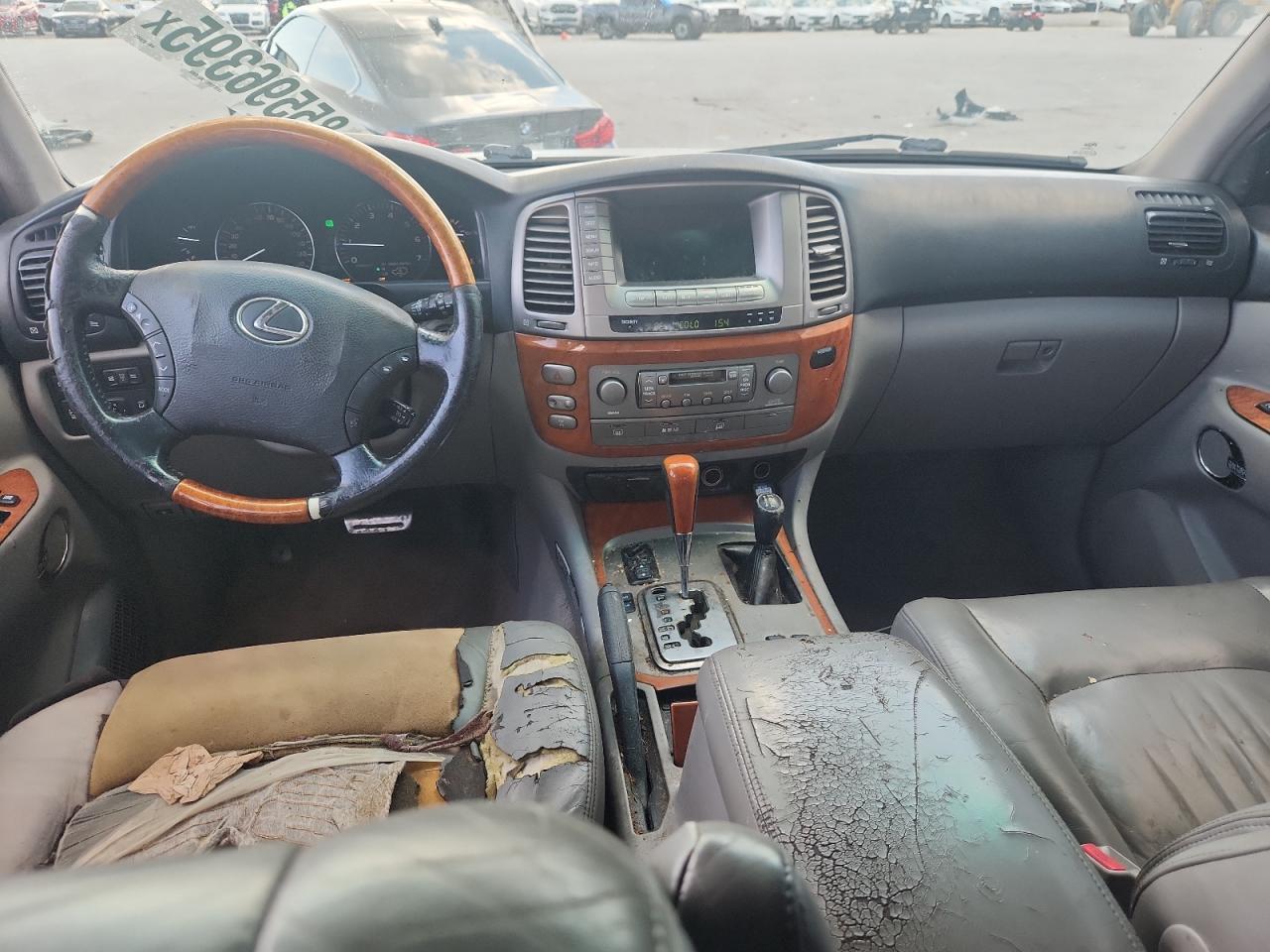 2006 LEXUS Lx
