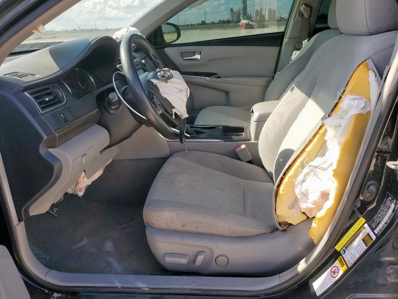 2016 TOYOTA CAMRY