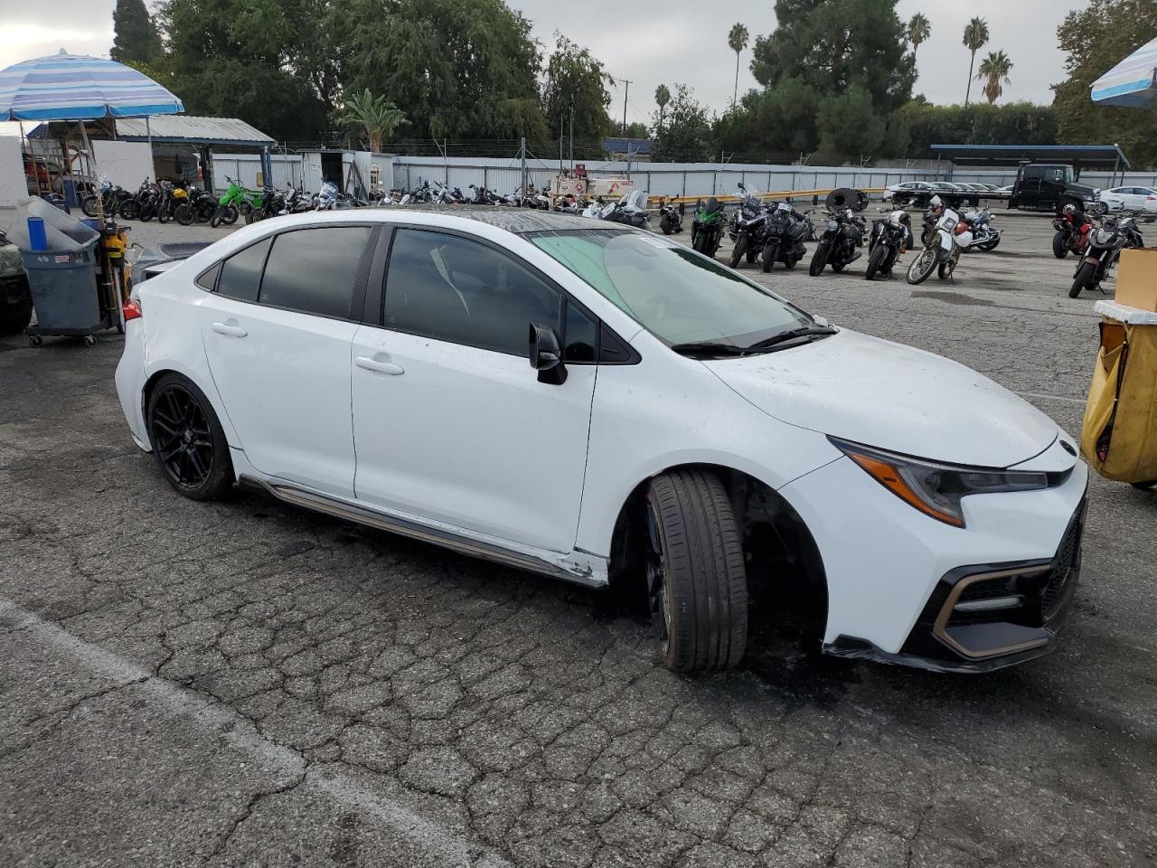 2022 TOYOTA COROLLA