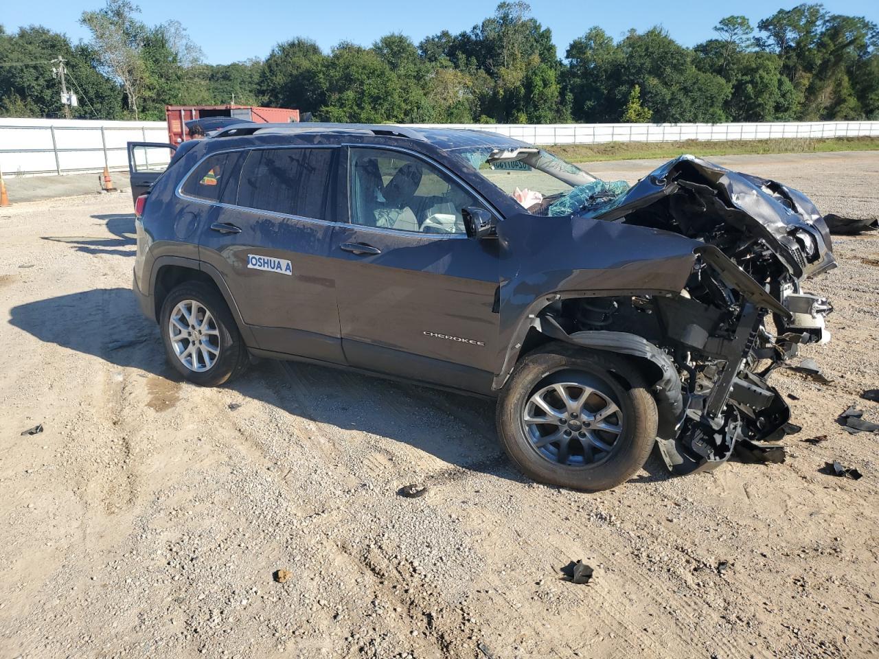 2018 JEEP CHEROKEE