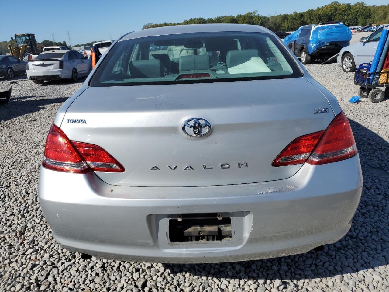 2007 TOYOTA Avalon