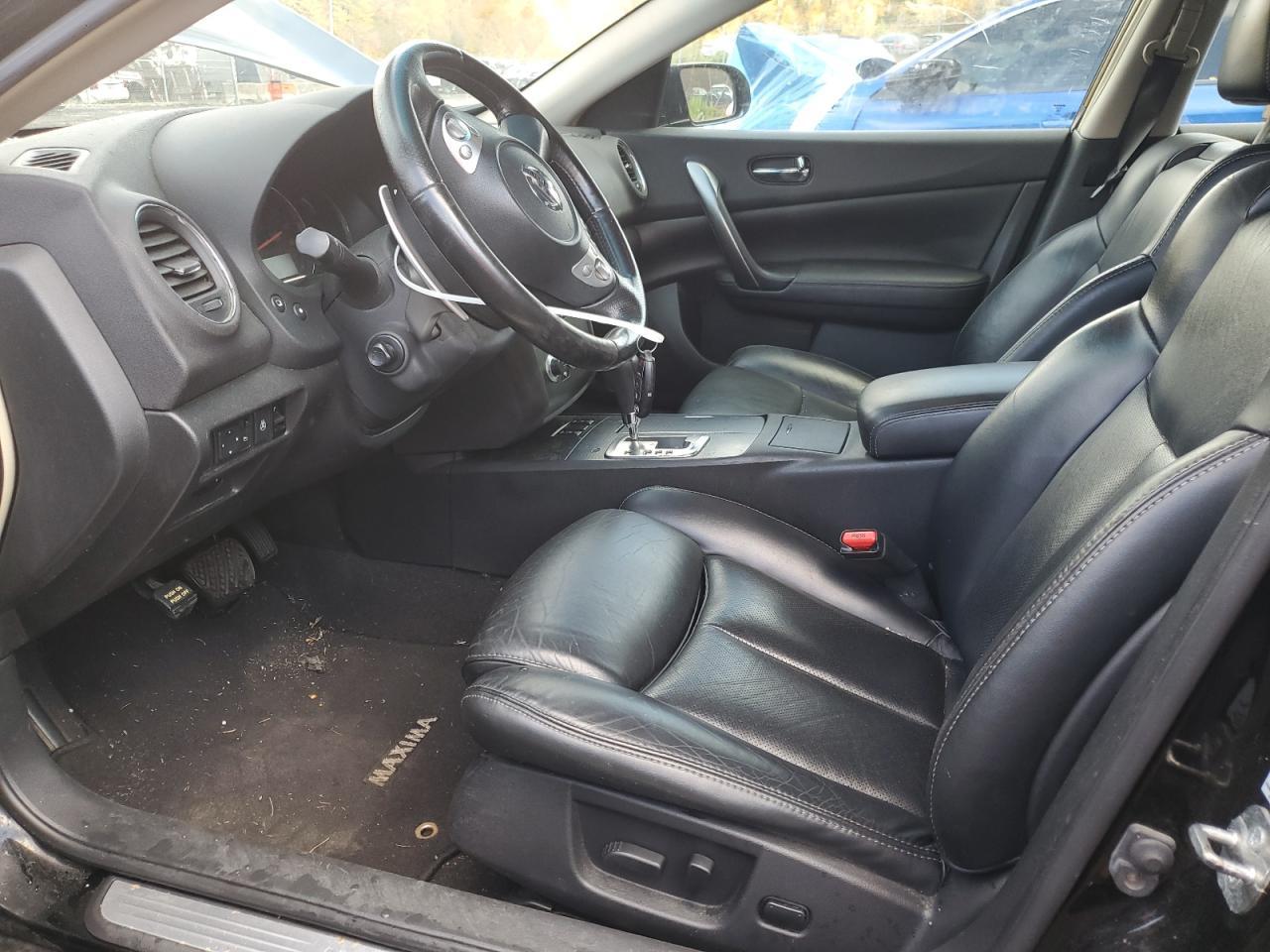 2011 NISSAN Maxima