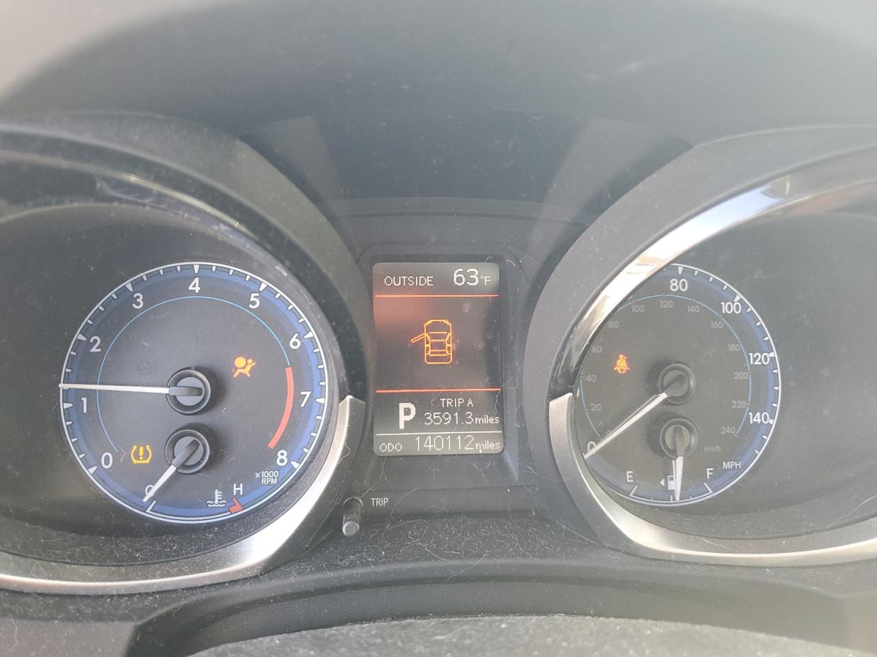 2016 TOYOTA COROLLA