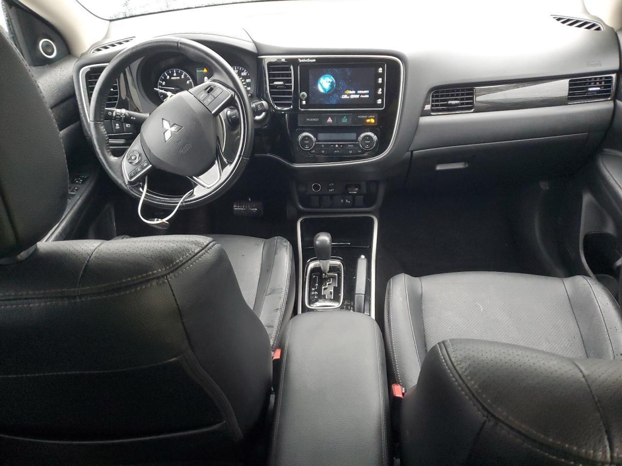 2017 MITSUBISHI outlander