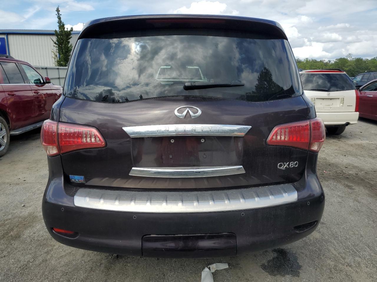 2015 INFINITI QX80