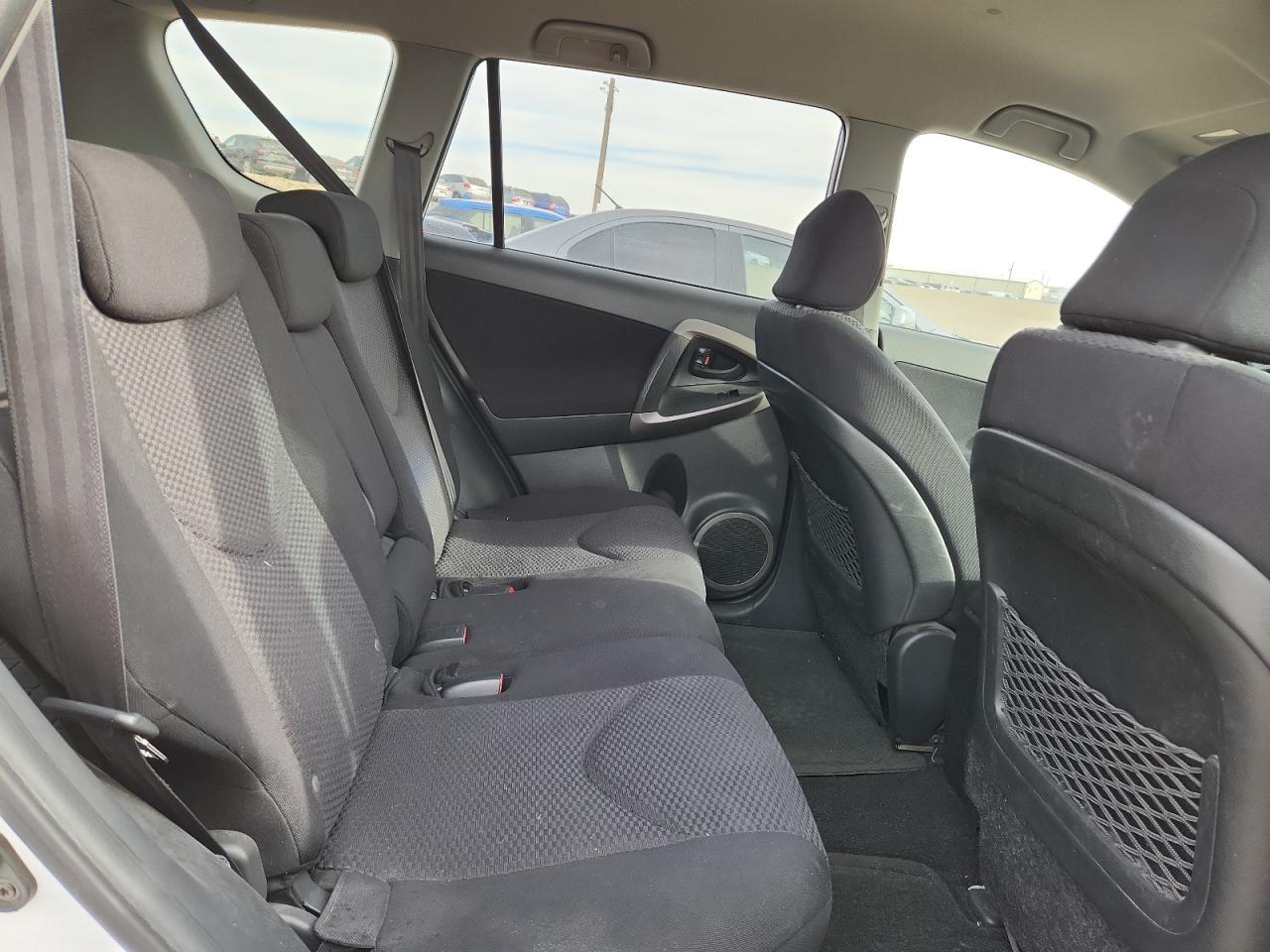 2006 TOYOTA RAV4