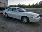 2004 LINCOLN Town Car