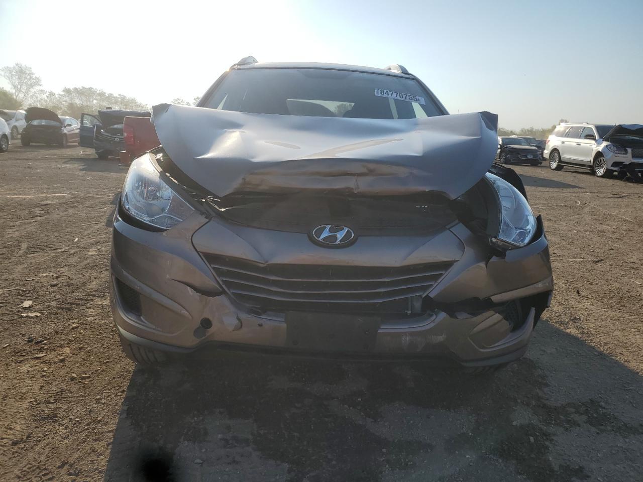 2011 HYUNDAI TUCSON