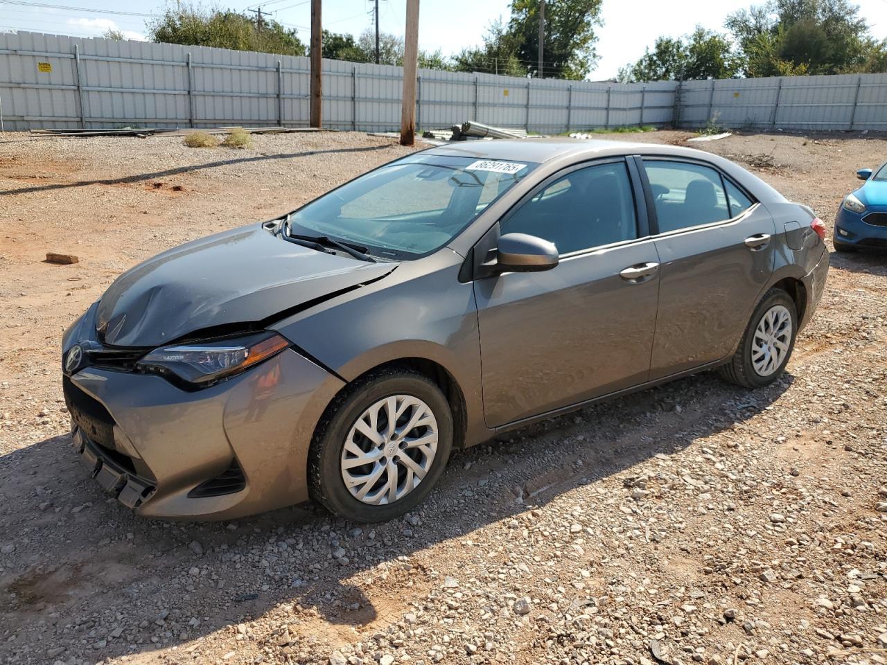 2017 TOYOTA COROLLA