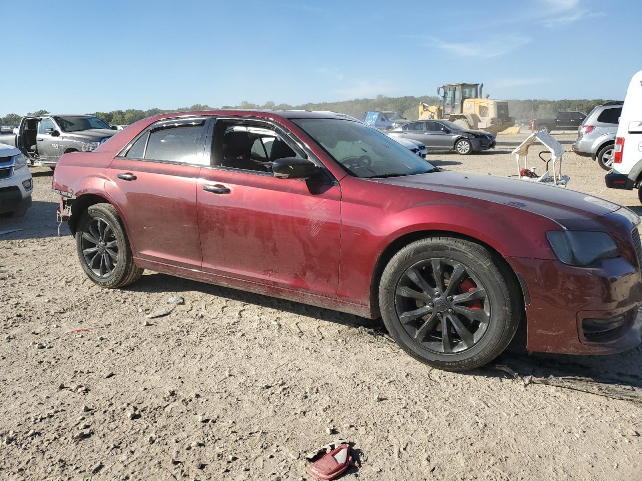 2019 CHRYSLER 300