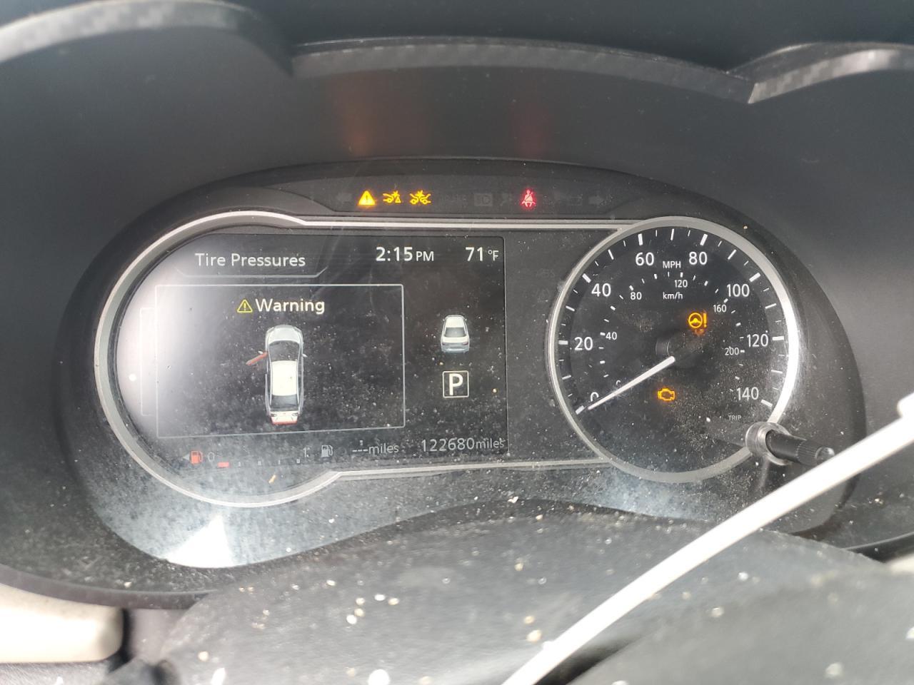 2020 NISSAN VERSA