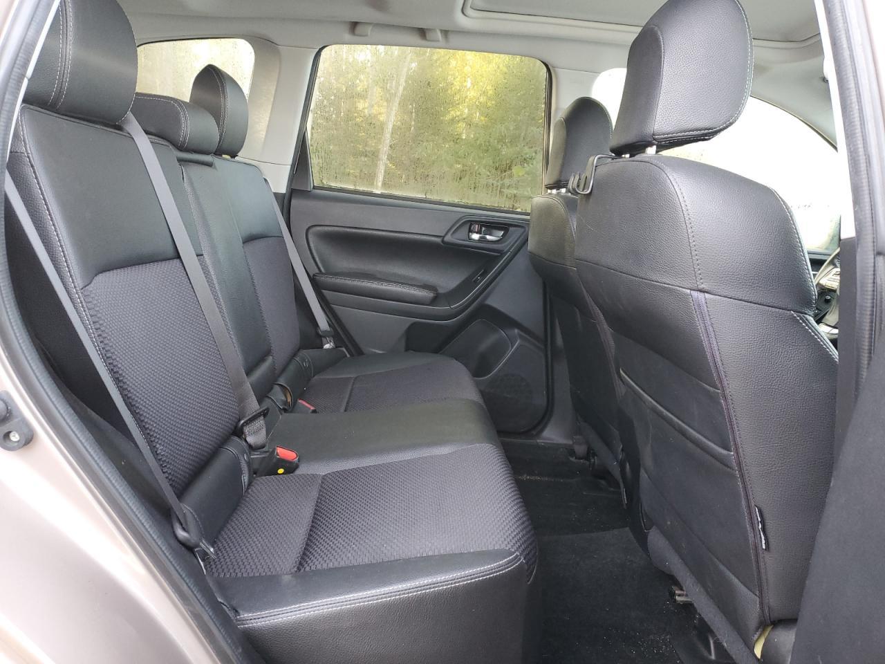 2015 SUBARU FORESTER