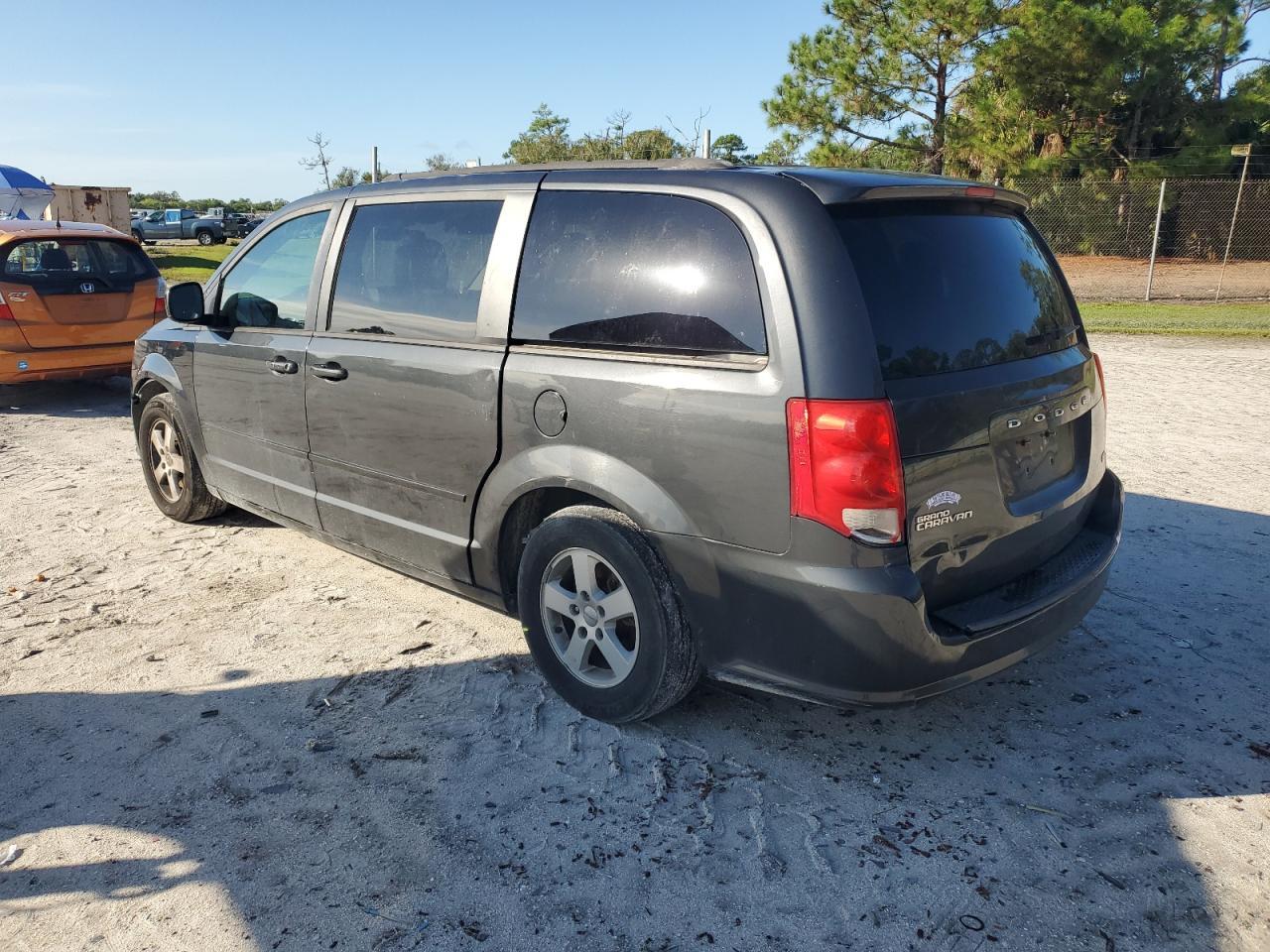 2011 DODGE GRAND CARAVAN
