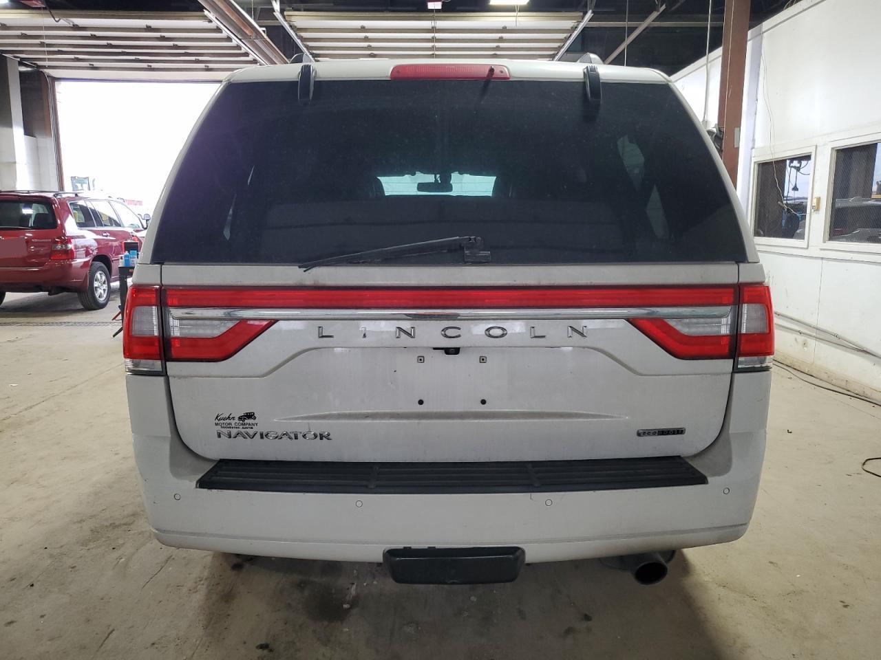 2015 LINCOLN Navigator