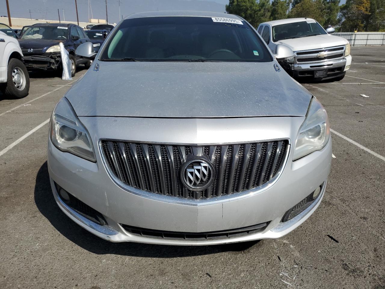 2017 BUICK Regal