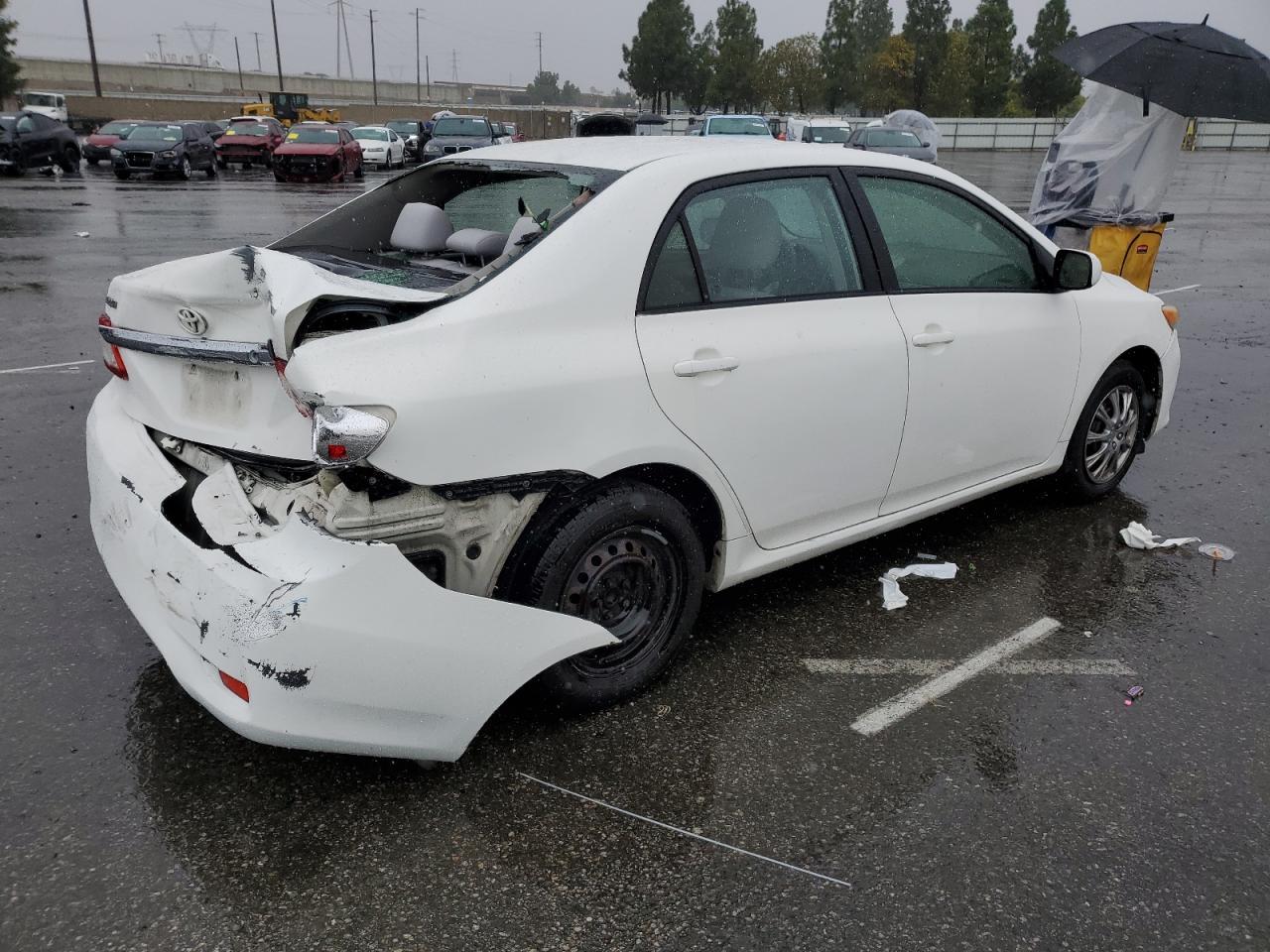 2011 TOYOTA COROLLA