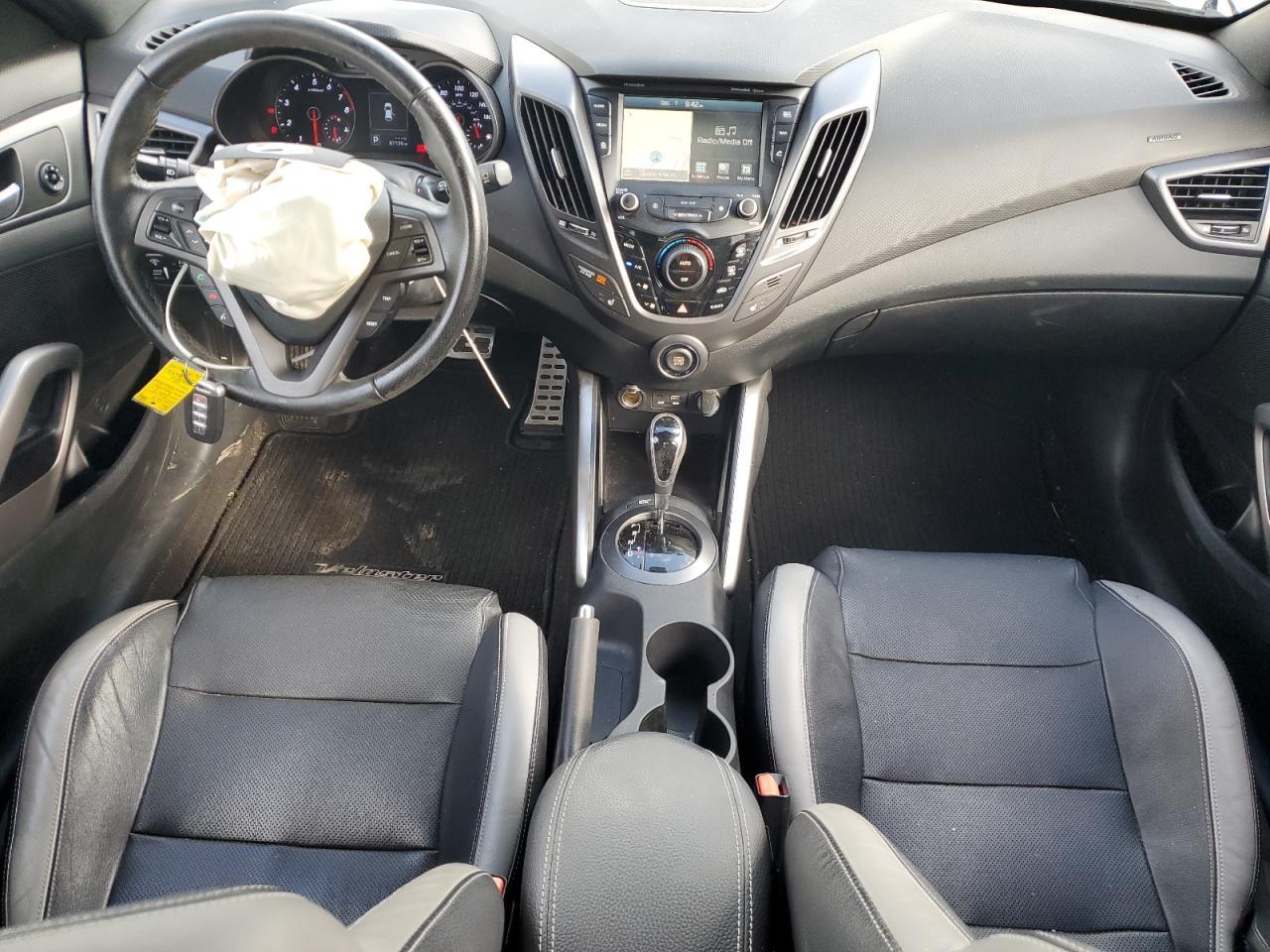 2017 HYUNDAI VELOSTER