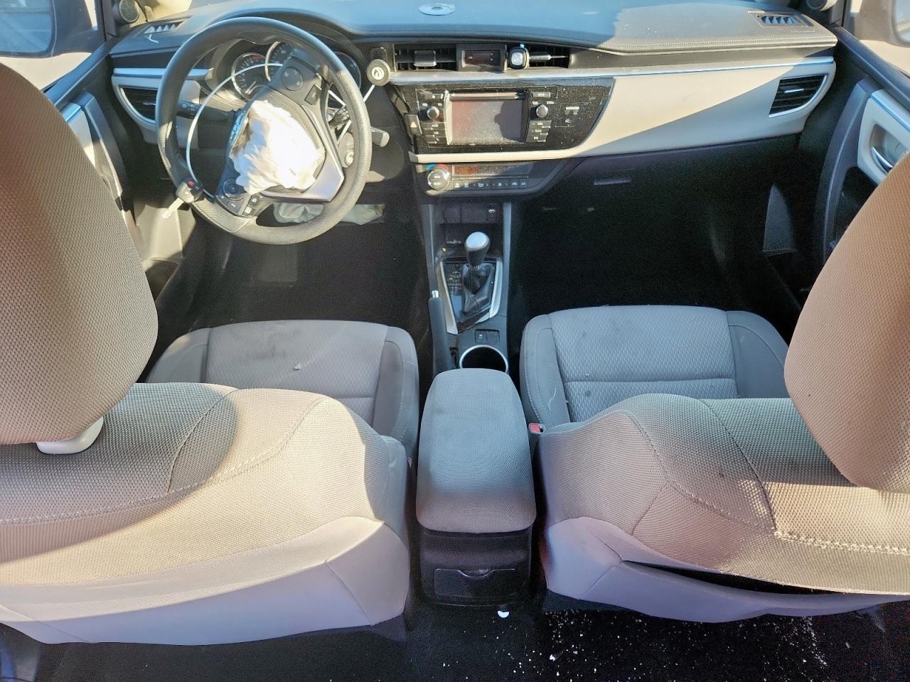 2015 TOYOTA COROLLA
