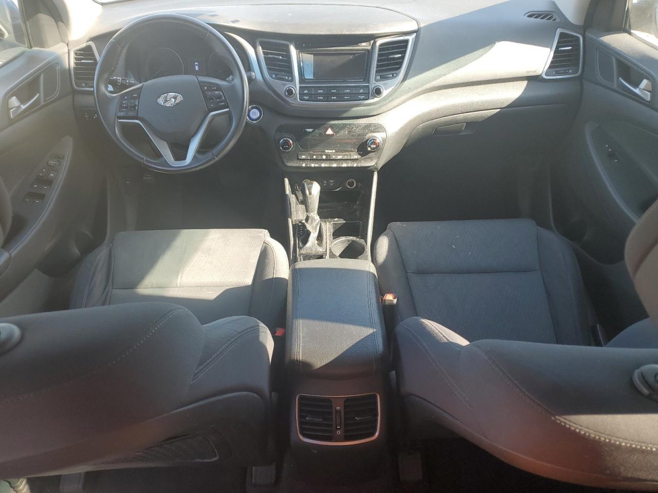 2017 HYUNDAI TUCSON