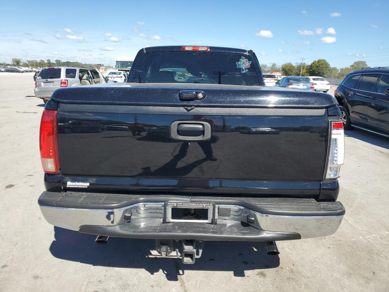 2005 GMC Sierra