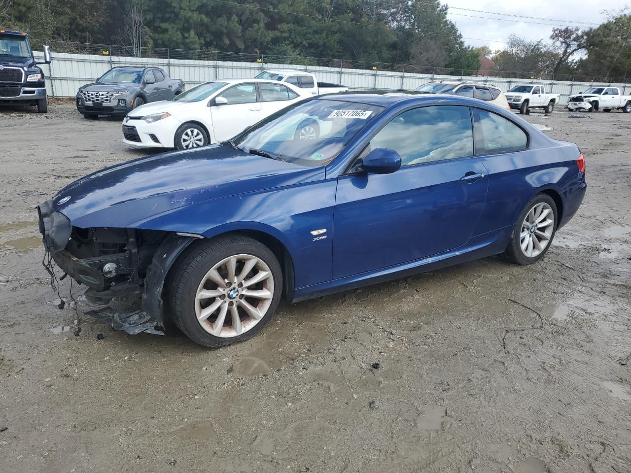 2011 BMW 3 SERIES