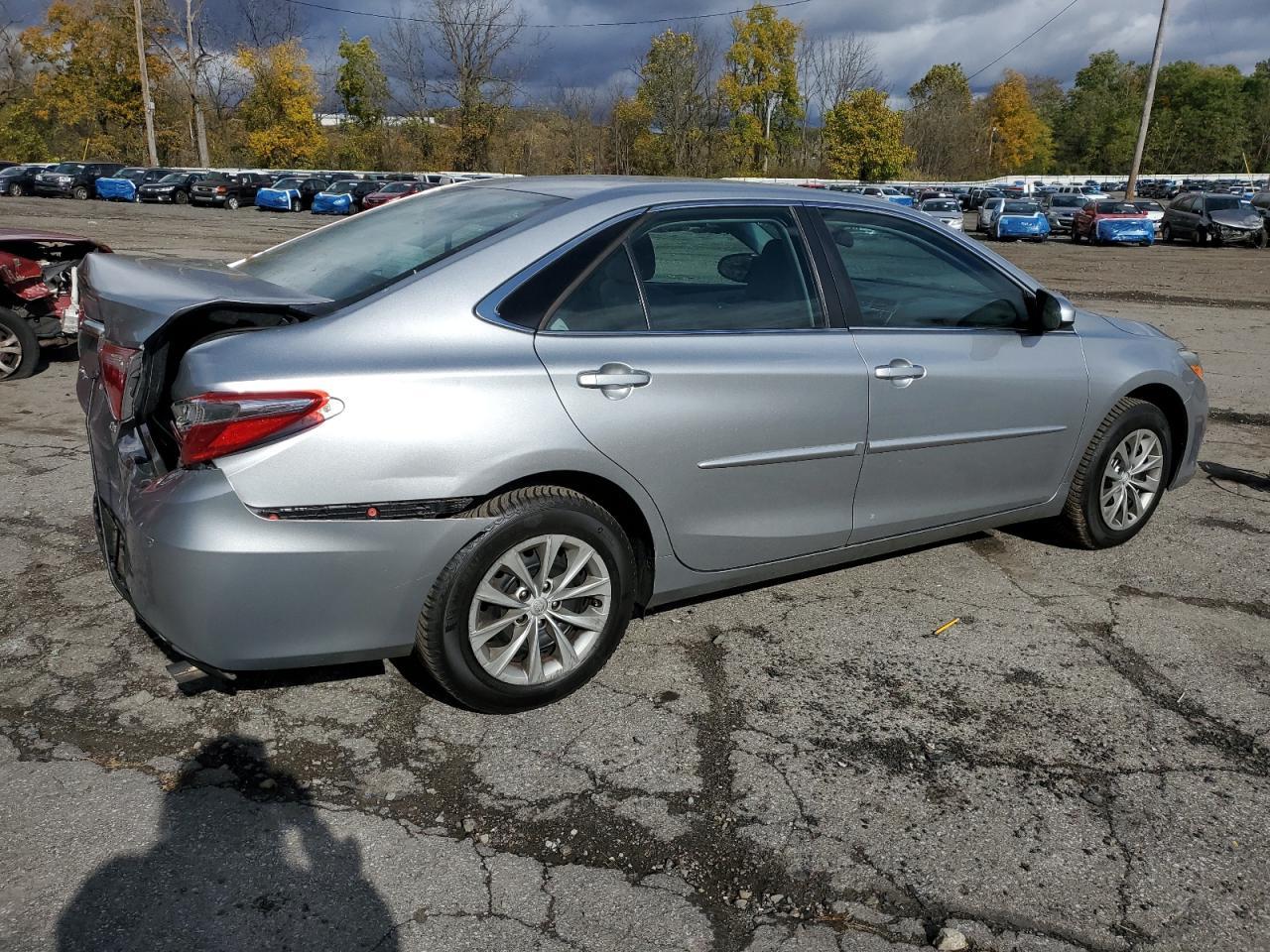 2017 TOYOTA CAMRY