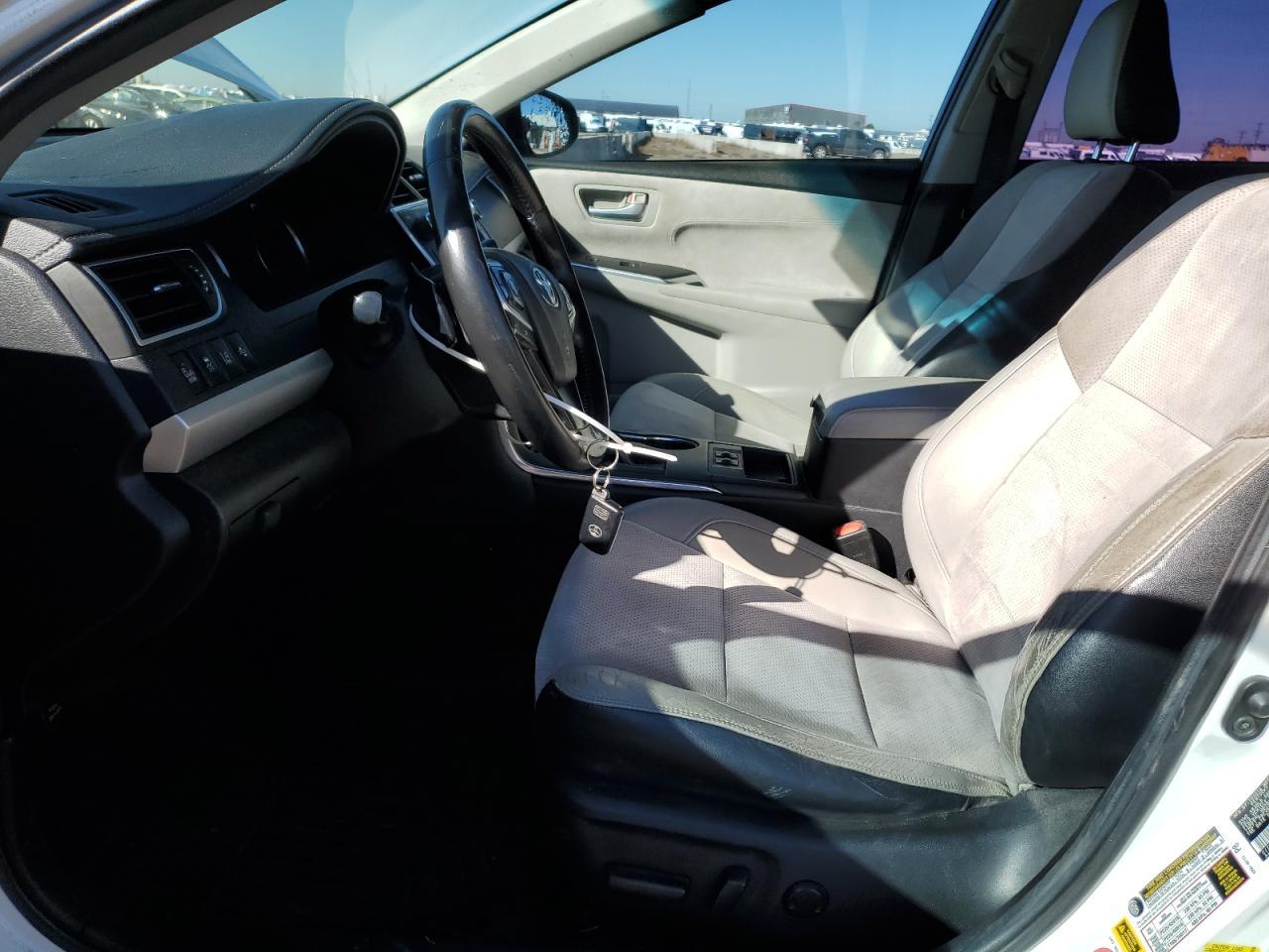 2015 TOYOTA CAMRY