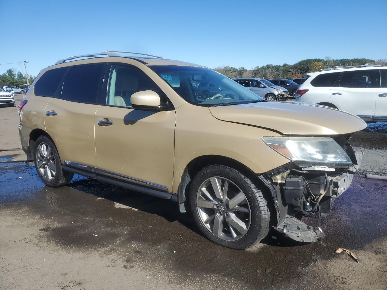2013 NISSAN PATHFINDER