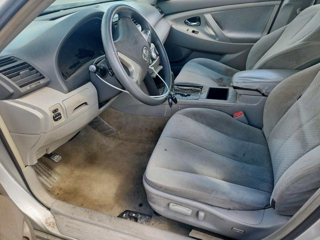 2009 TOYOTA CAMRY