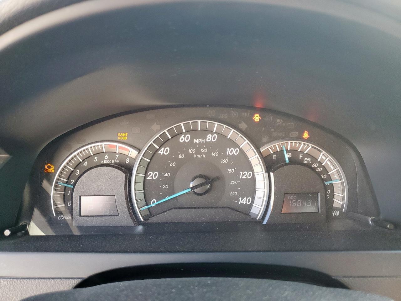 2014 TOYOTA CAMRY