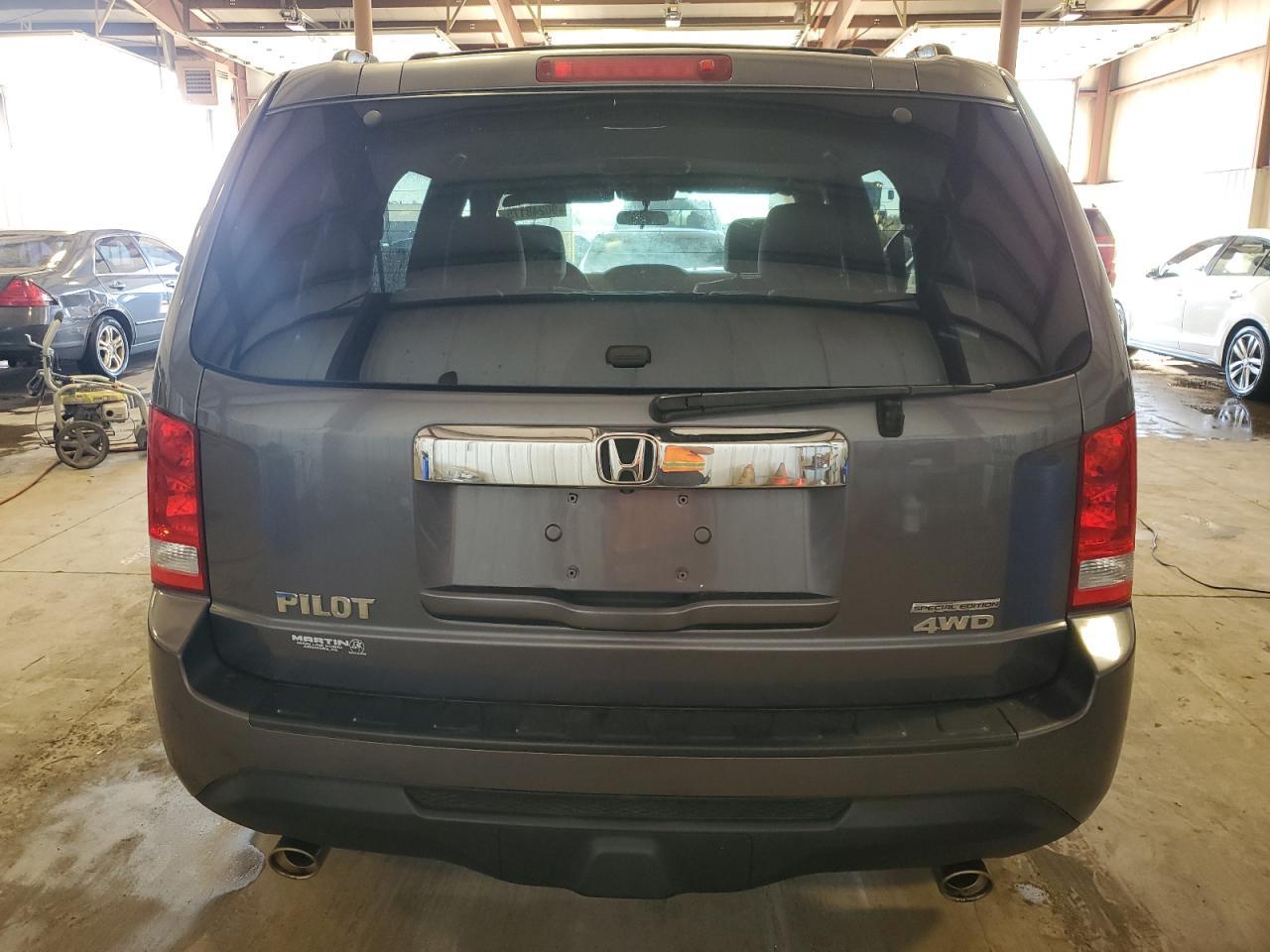 2015 HONDA PILOT