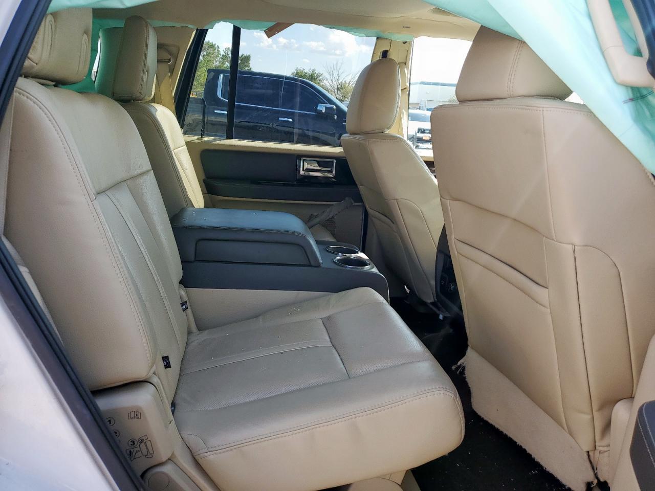 2015 LINCOLN Navigator