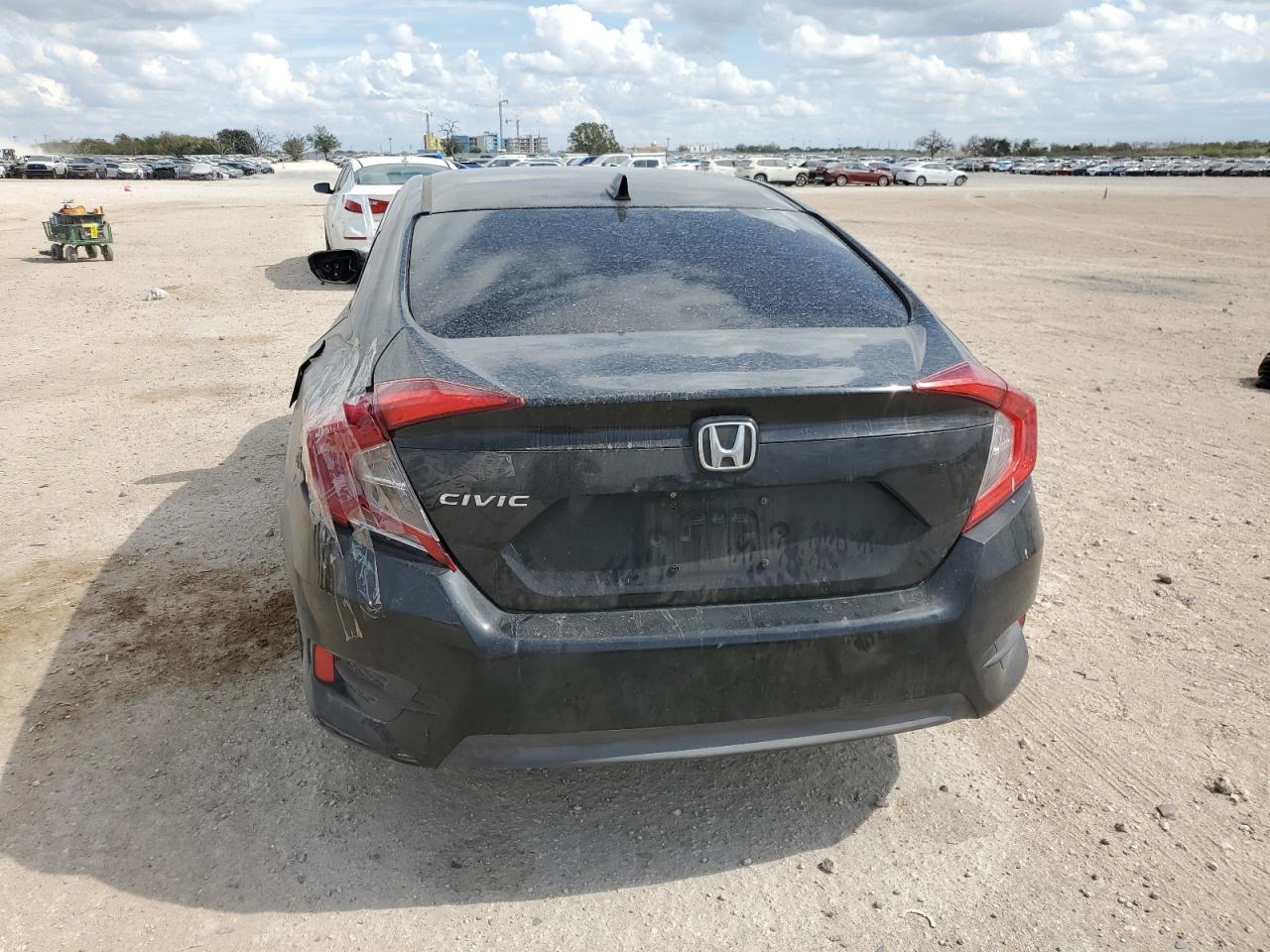 2018 HONDA CIVIC