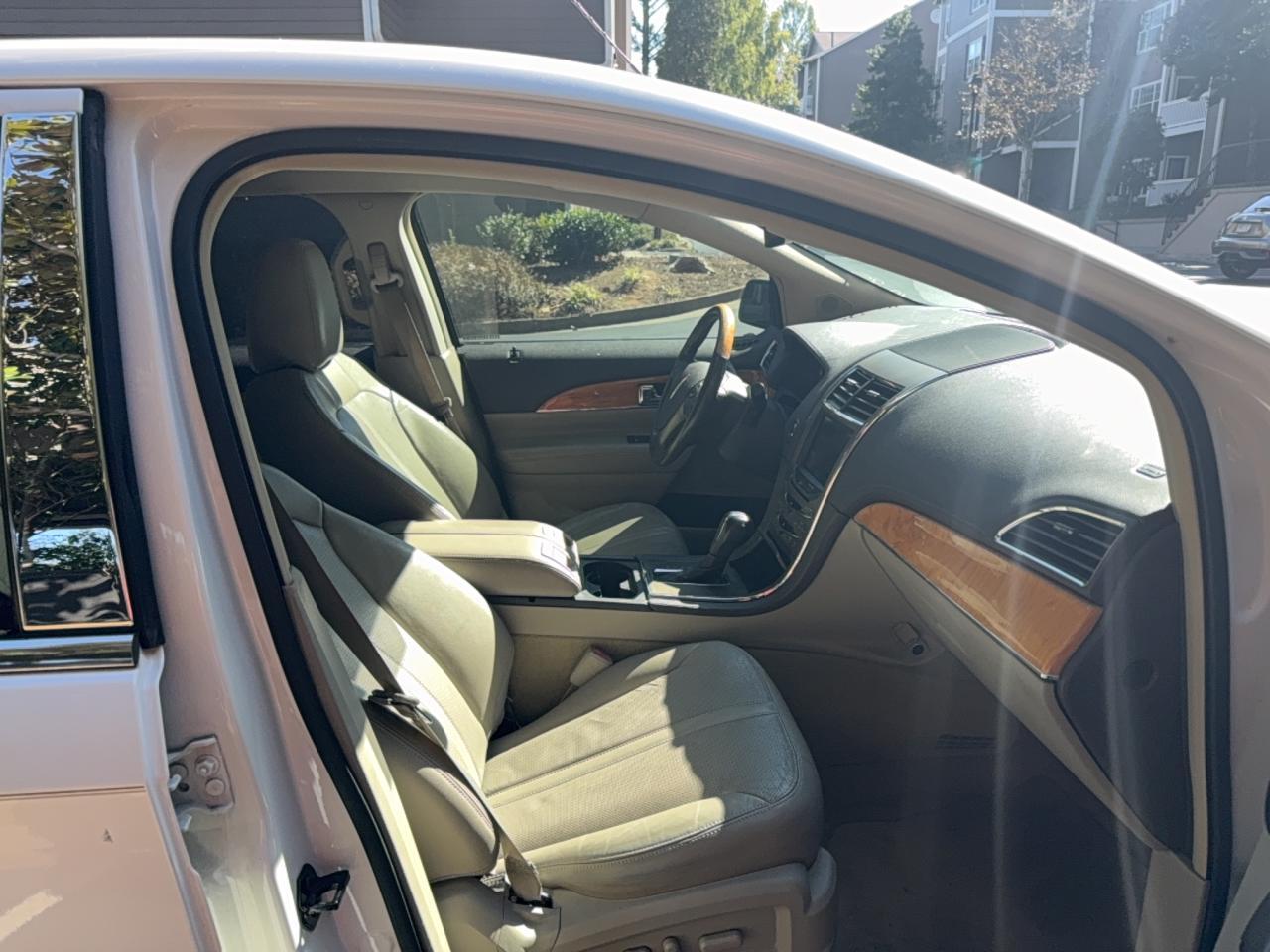 2011 LINCOLN MKX