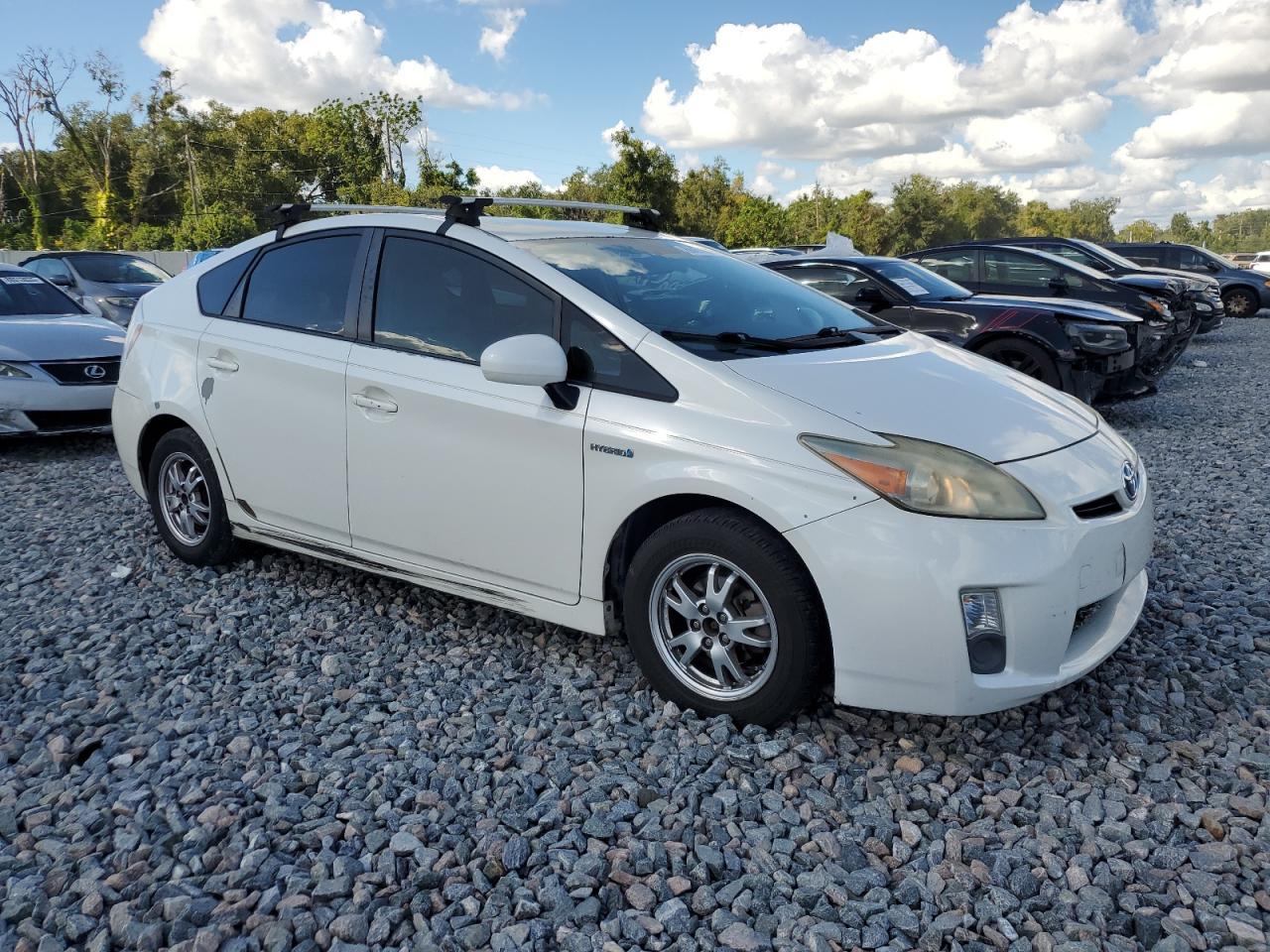 2010 TOYOTA PRIUS