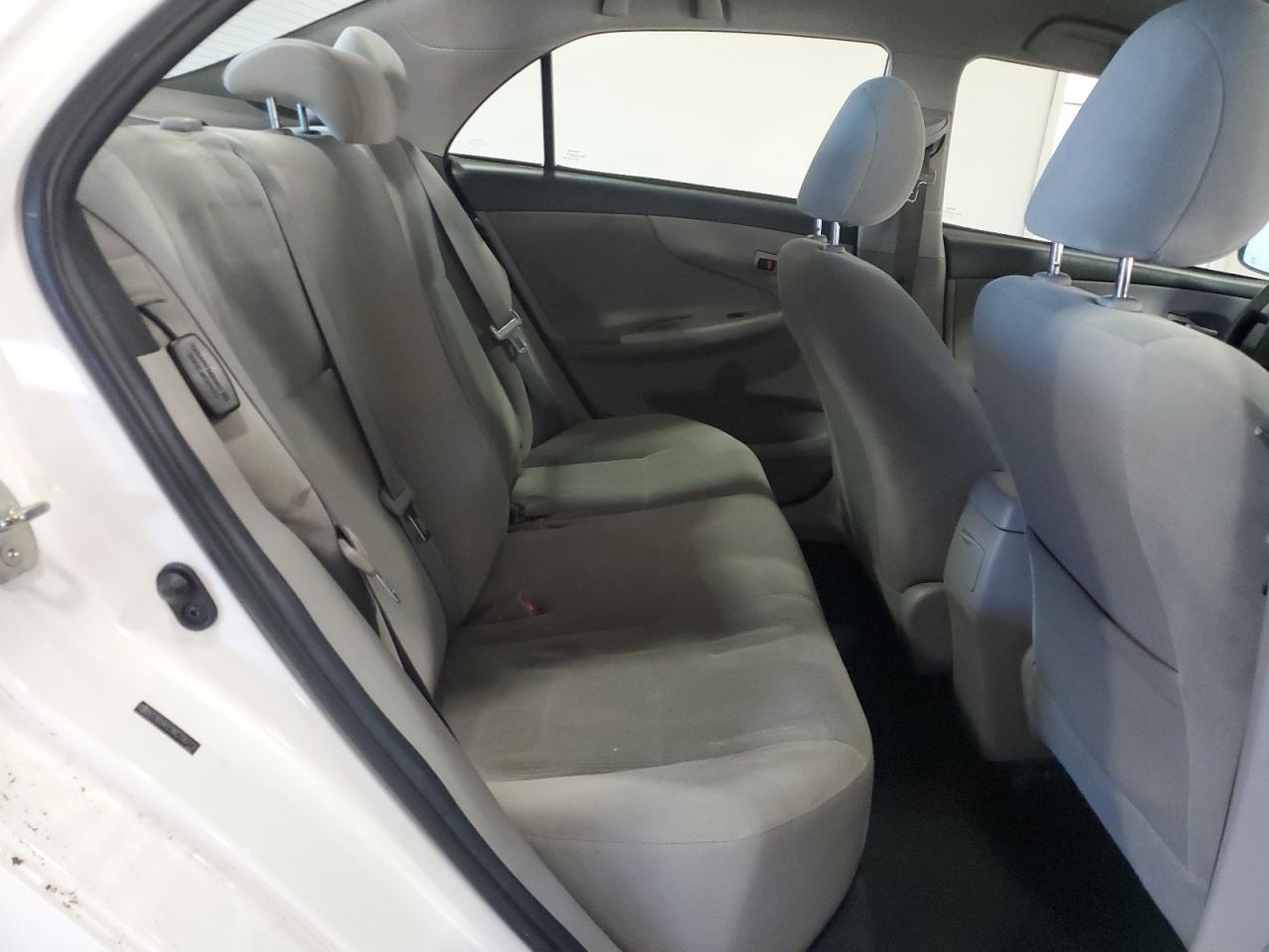 2011 TOYOTA COROLLA