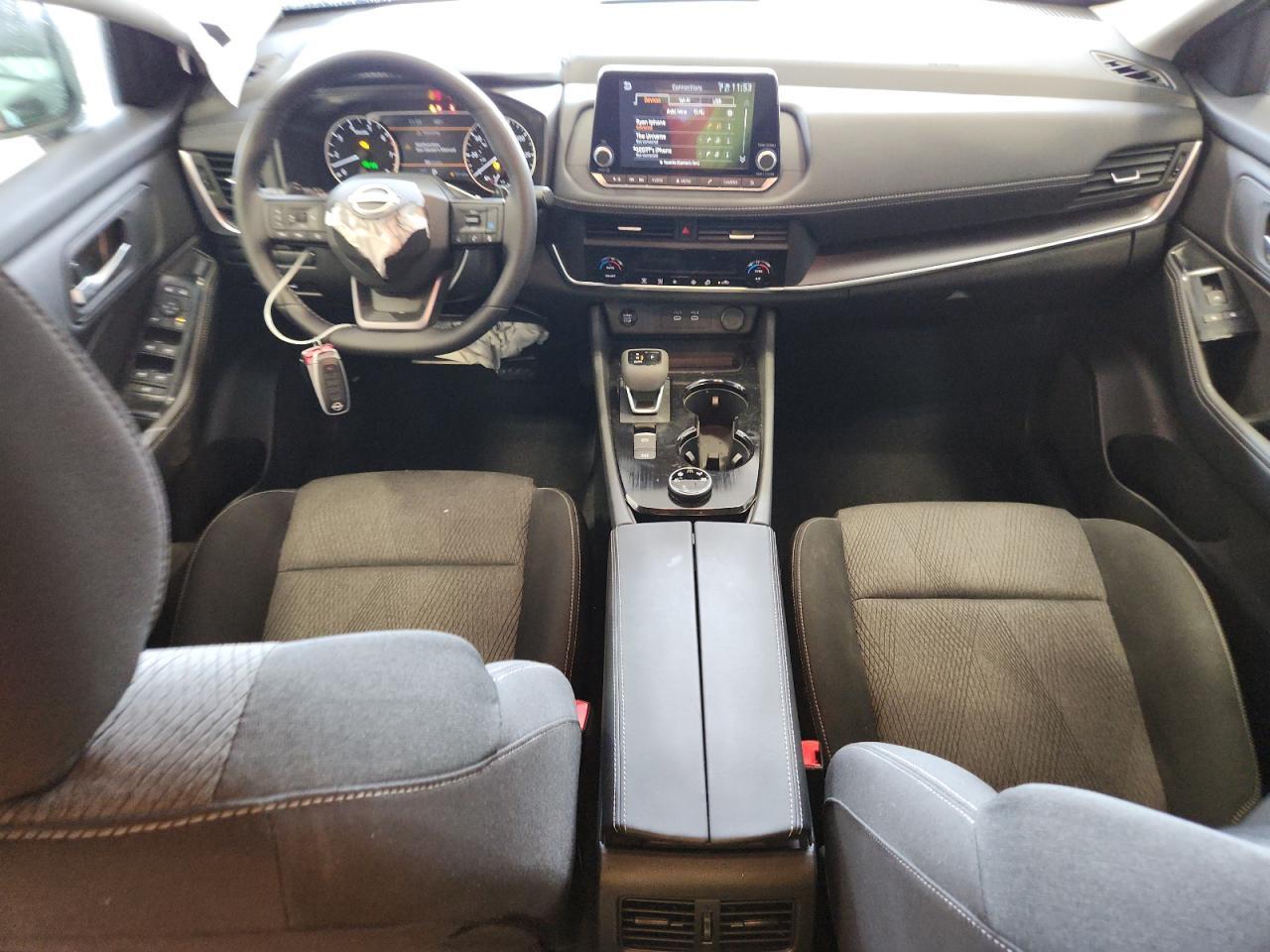 2025 NISSAN ROGUE