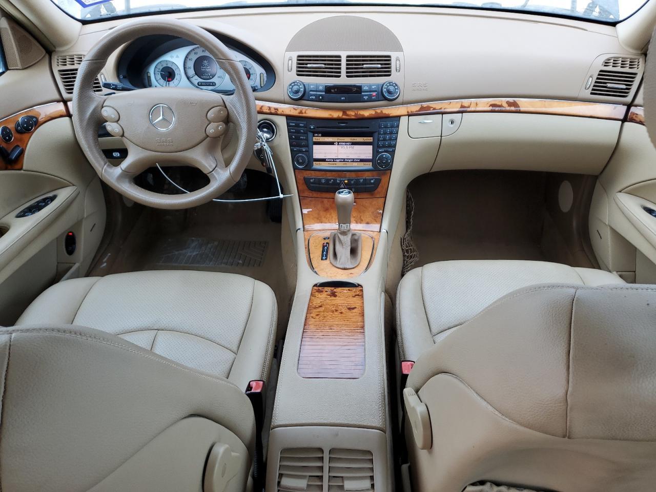 2009 MERCEDES-BENZ E-Class
