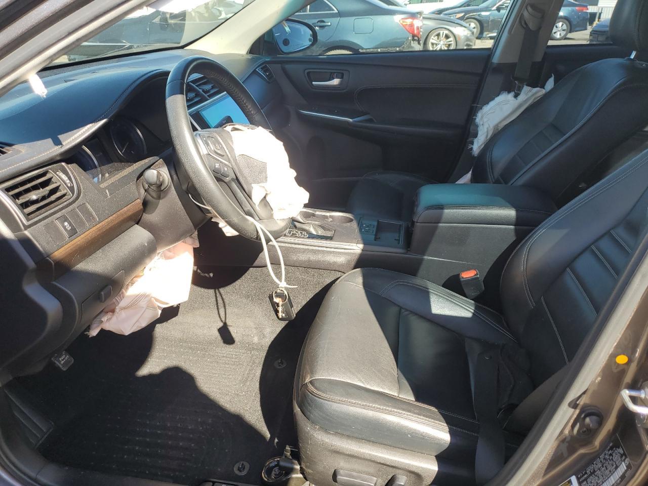 2015 TOYOTA CAMRY