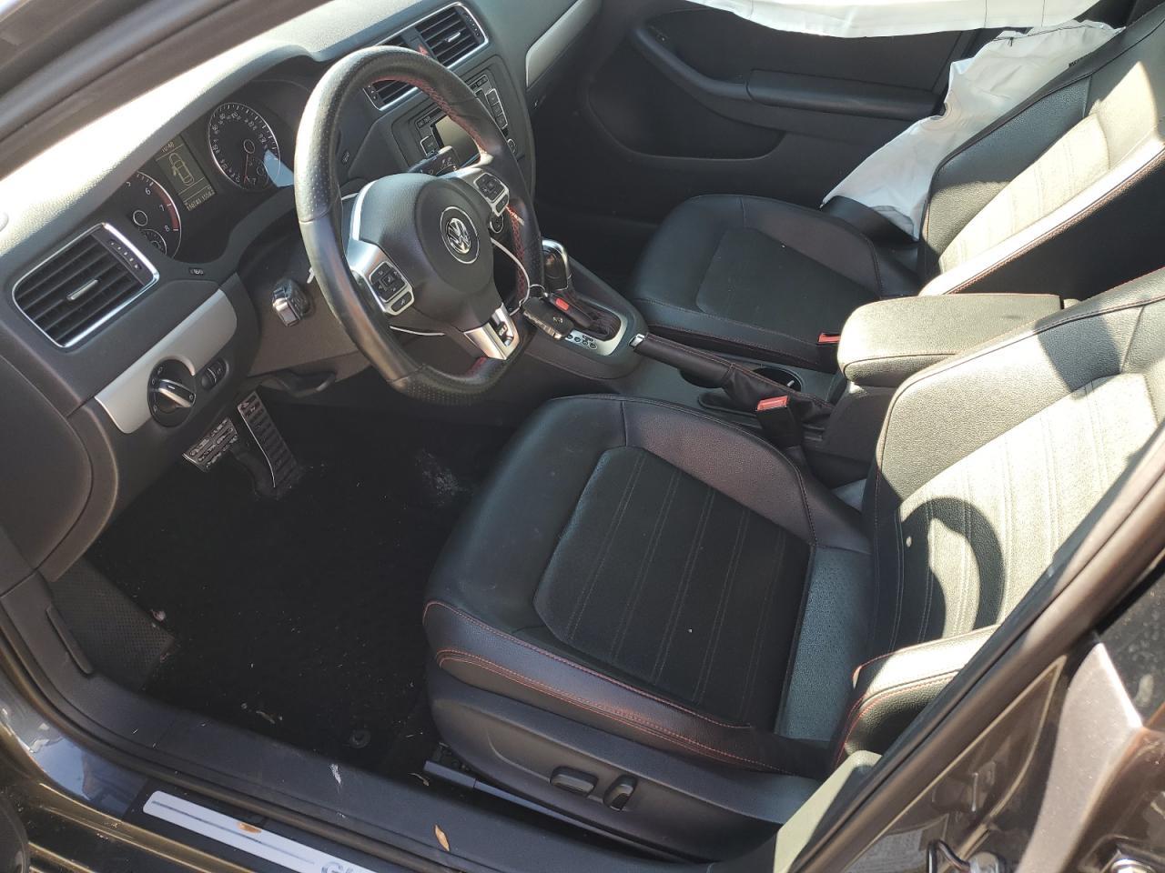 2013 VOLKSWAGEN JETTA