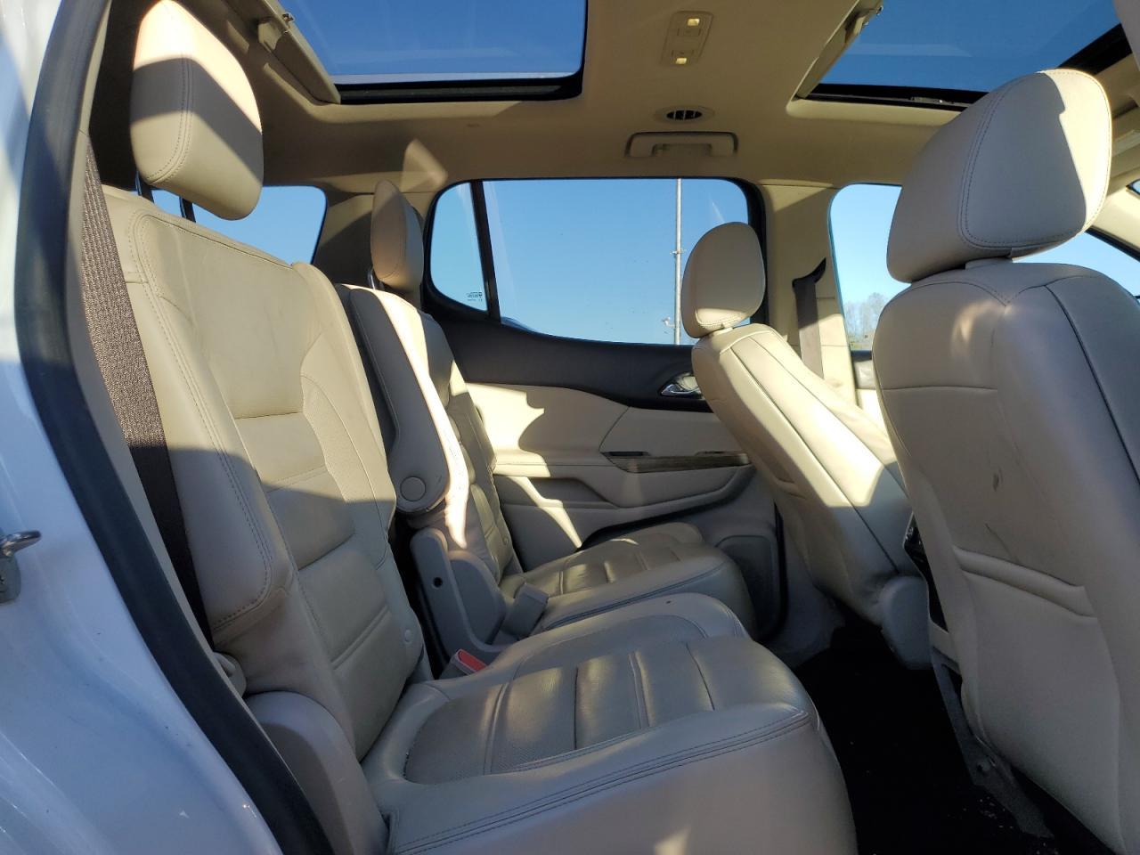 2017 GMC ACADIA