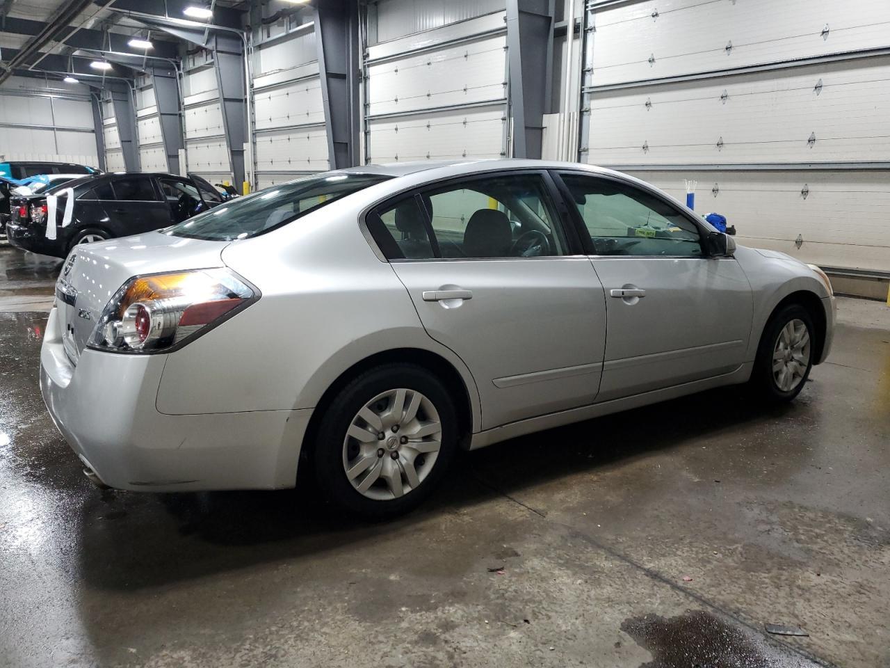 2012 NISSAN ALTIMA