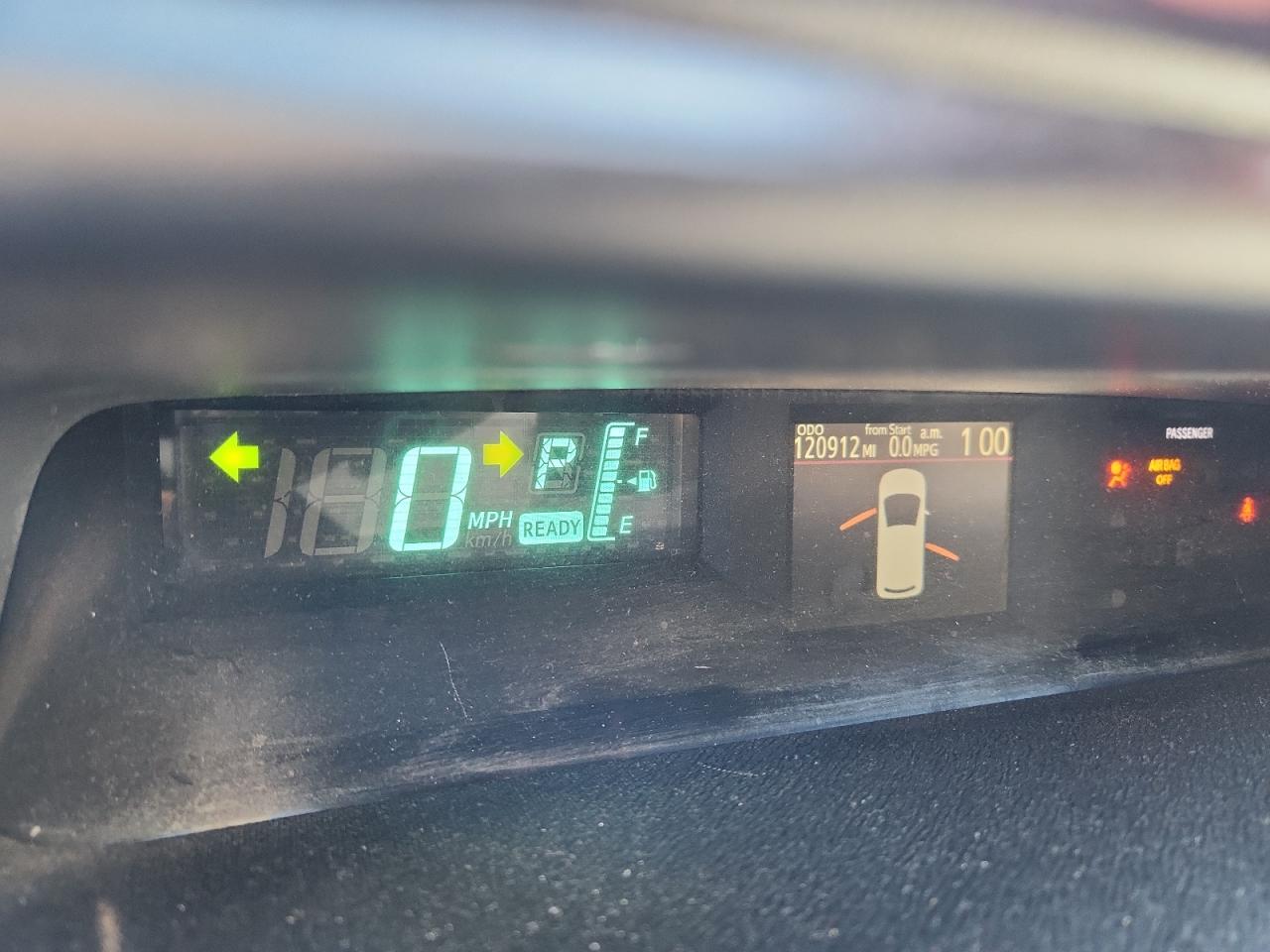 2013 TOYOTA Prius c