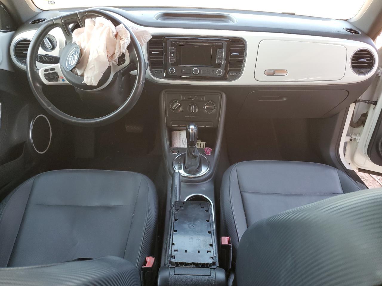 2013 VOLKSWAGEN Beetle